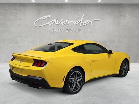 Used 2024 Ford Mustang Premium image 16