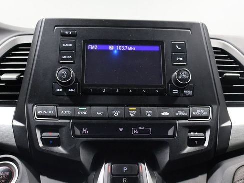 Used 2019 Honda Odyssey LX image 23