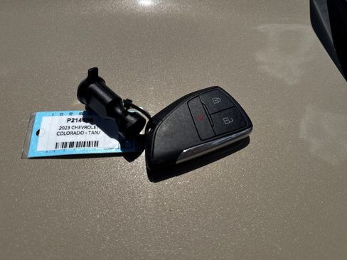 Used 2023 Chevrolet Colorado Trail Boss w/ Technology Package AWD/4WD image 29