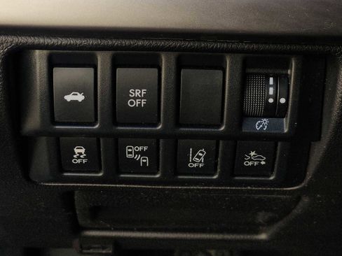 Used 2017 Subaru Legacy 2.5i Sport image 26