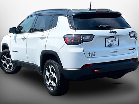 Used 2022 Jeep Compass Trailhawk w/ Trailhawk Elite Group AWD/4WD image 11
