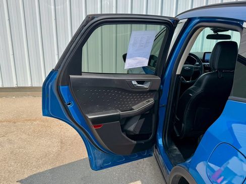 Used 2020 Ford Escape SEL AWD/4WD image 15