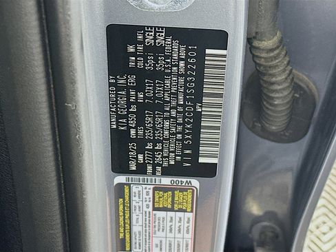 Used 2025 Kia Sportage LX image 12