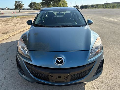 Used 2011 MAZDA MAZDA3 i Touring FWD image 12