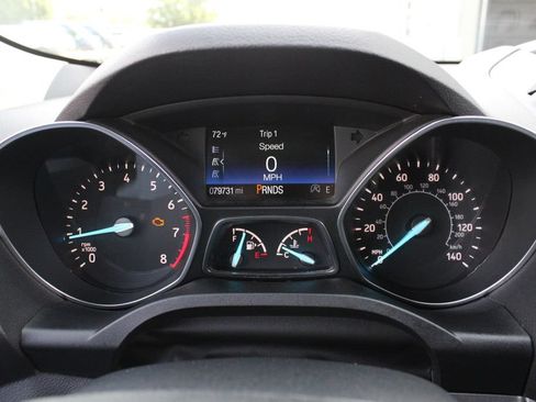 Used 2018 Ford Escape SE FWD image 10