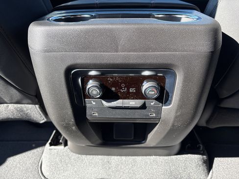 New 2026 Chevrolet Suburban RST w/ Advanced Technology Package image 19