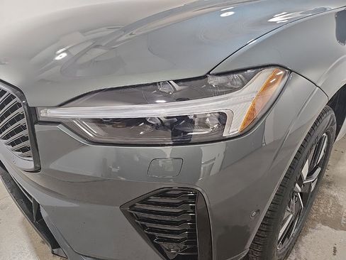 New 2026 Volvo XC60 B5 Plus w/ Climate Package image 22