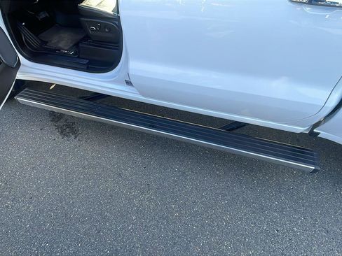 Used 2023 GMC Sierra 1500 Denali w/ Technology Package image 13