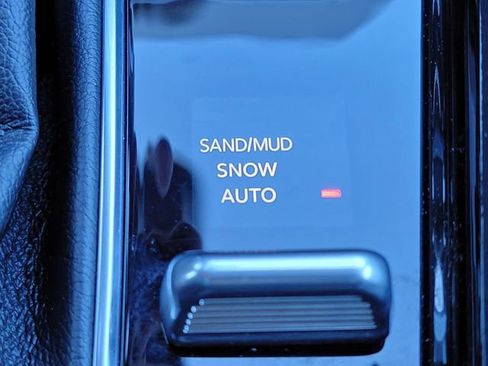 Certified 2022 Jeep Compass Limited image 6