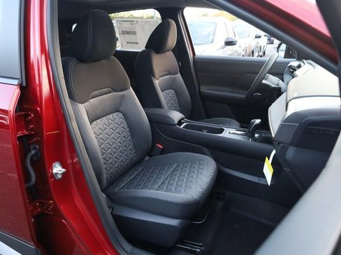 New 2026 Nissan Kicks SV w/ SV Premium Package image 25