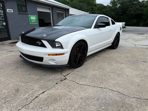 Used 2006 Ford Mustang GT RWD image 1