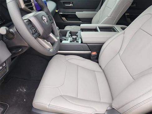 New 2026 Toyota Tundra Limited image 9
