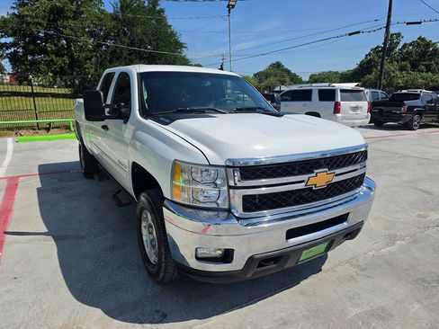 Used 2012 Chevrolet Silverado 2500 LT w/ Interior Plus Package AWD/4WD image 5
