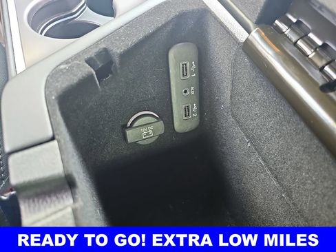 Used 2022 Dodge Challenger R/T Scat Pack image 23