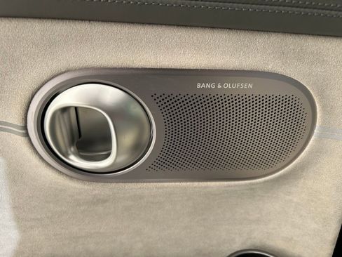 Used 2023 Genesis GV60 Performance w/ Security Package image 29