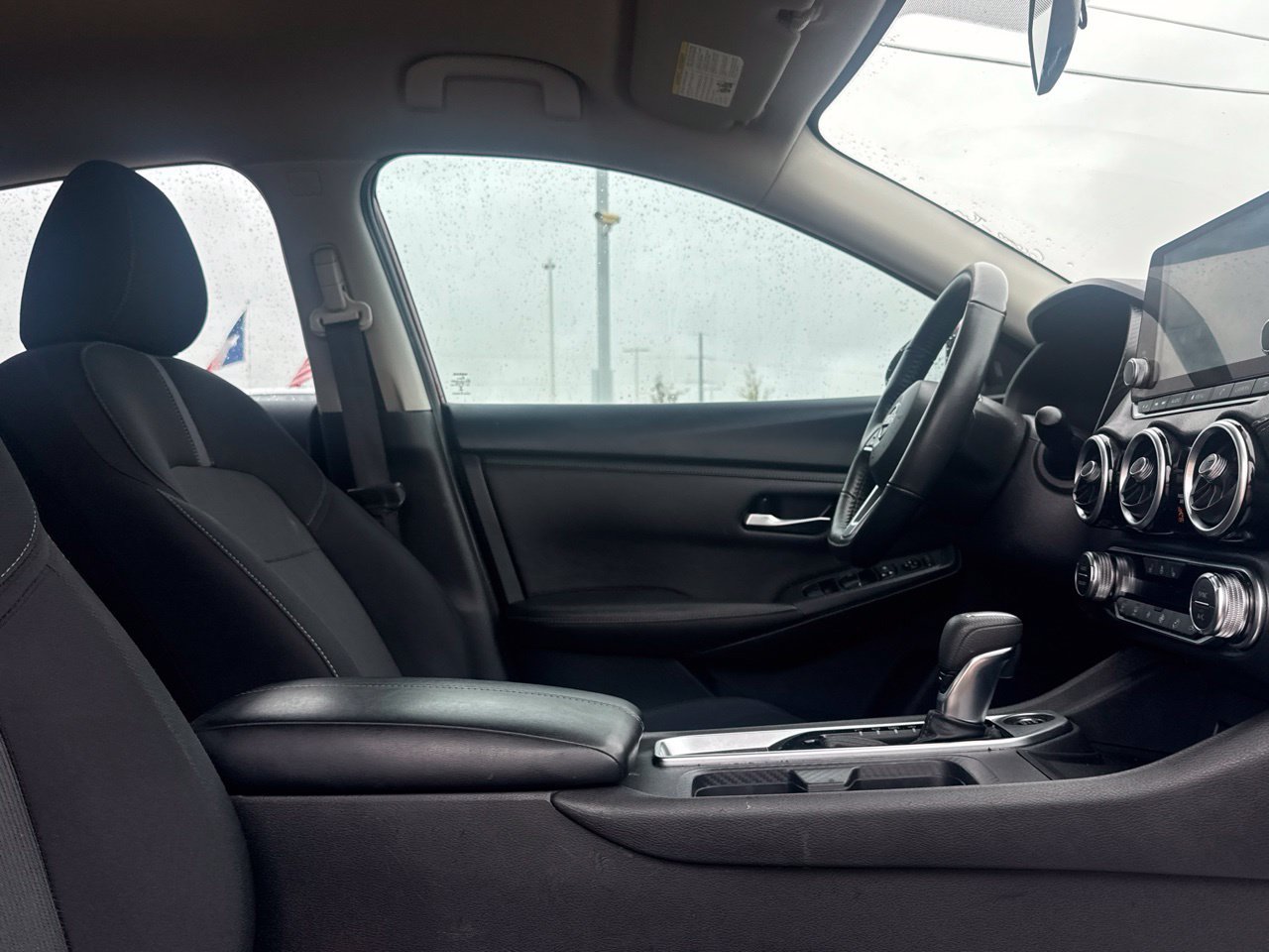 Certified 2024 Nissan Sentra SV w/ All-Weather Package FWD image 30