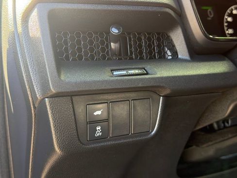 Used 2025 Honda CR-V Sport-L image 25