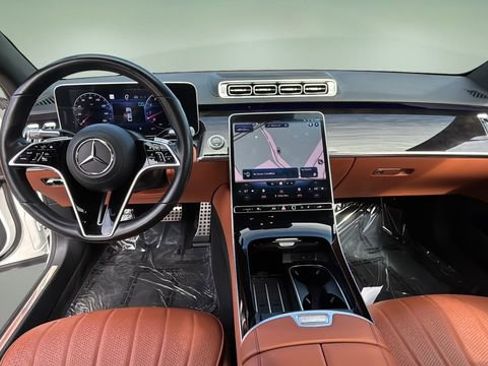 Used 2022 Mercedes-Benz S 500 4MATIC image 16