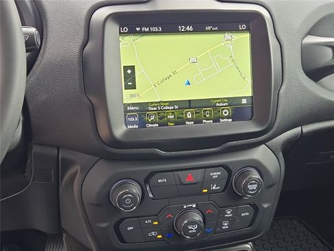 Used 2023 Jeep Renegade Trailhawk AWD/4WD image 76