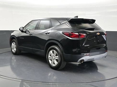 Used 2021 Chevrolet Blazer LT FWD image 3