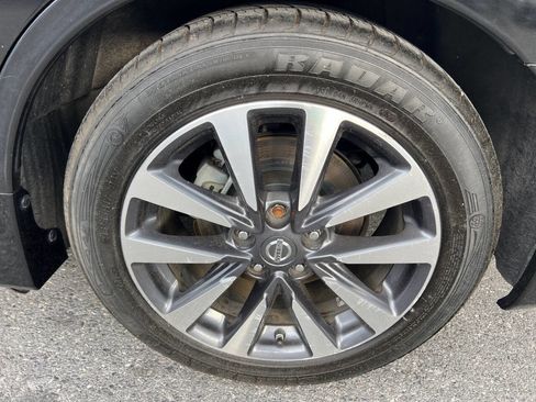 Used 2017 Nissan Altima 2.5 SV FWD image 16