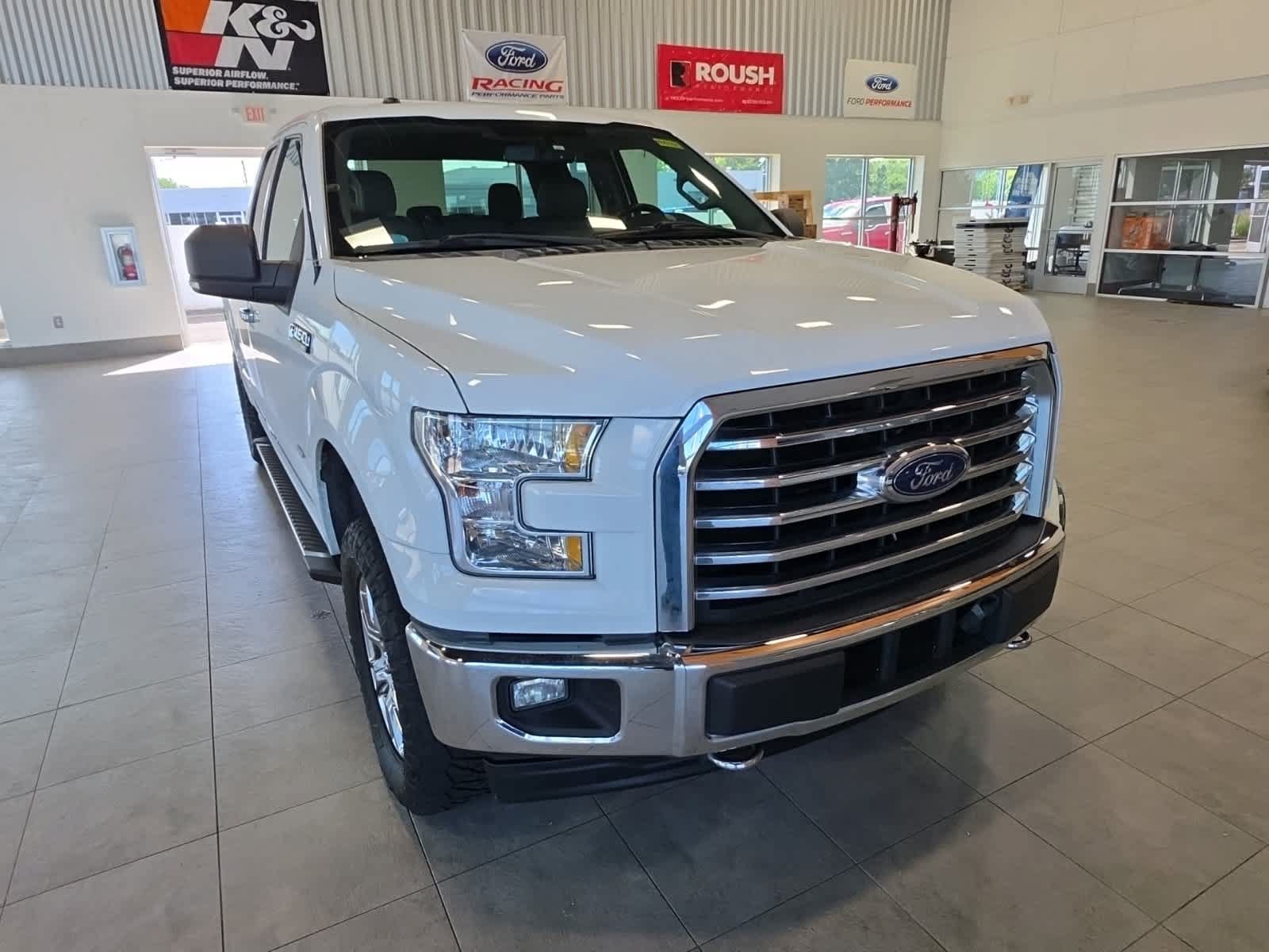 Used 2015 Ford F150 XLT w/ Equipment Group 301A Mid AWD/4WD image 4