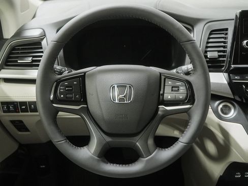 New 2026 Honda Odyssey EX-L image 22