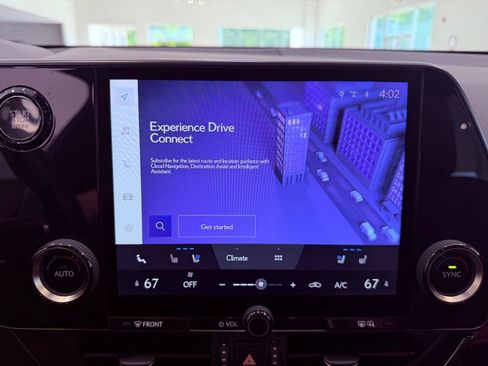 Certified 2025 Lexus NX 250 FWD w/ Accessory Package (Z2) image 24