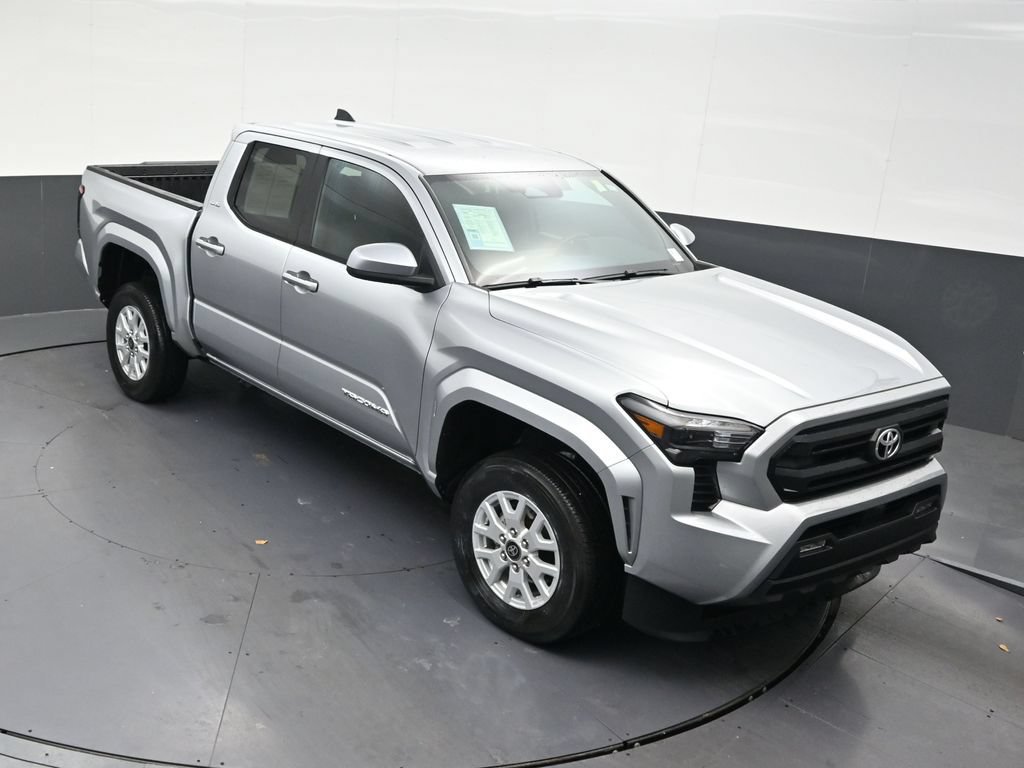Used 2025 Toyota Tacoma SR5 RWD image 23
