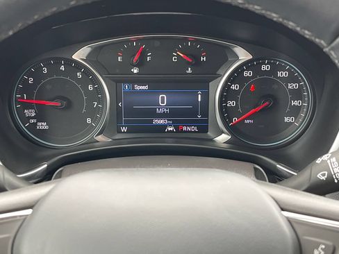 Used 2024 Chevrolet Equinox LT AWD/4WD image 14