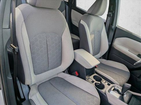 Used 2025 Subaru Forester AWD/4WD image 20