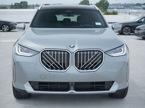 New 2026 BMW X3 xDrive30 w/ Convenience Package image 2
