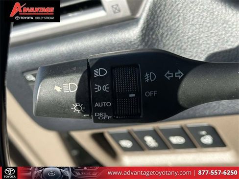 Used 2023 Lexus GX 460 Premium image 28