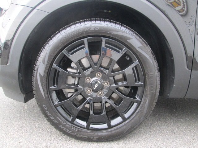 Used 2022 Kia Telluride EX w/ EX Premium Package AWD/4WD image 8