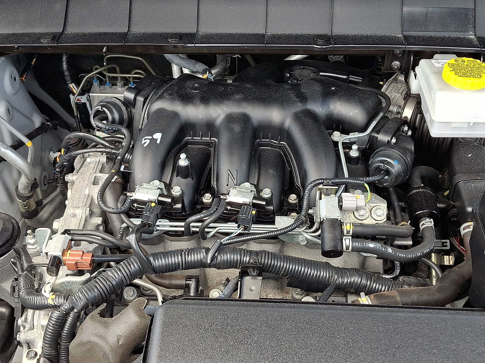 Used 2025 Nissan Pathfinder SV AWD/4WD image 30