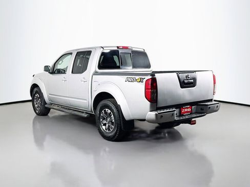 Used 2016 Nissan Frontier PRO-4X image 3
