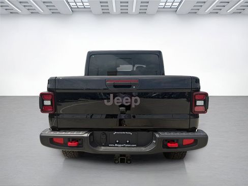 New 2026 Jeep Gladiator Rubicon w/ Steel Power Dome Hood Package AWD/4WD image 3
