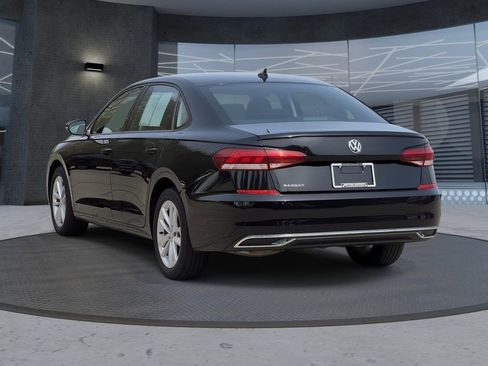 Used 2020 Volkswagen Passat 2.0T S FWD image 3