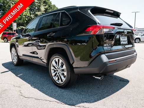 Certified 2023 Toyota RAV4 XLE Premium FWD image 5