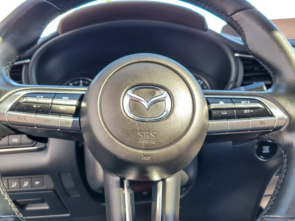 Used 2023 MAZDA CX-30 AWD 2.5 S w/ Premium Package image 18