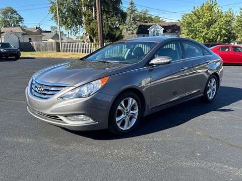 Used 2011 Hyundai Sonata Limited w/ Navigation Pkg 5 image 3