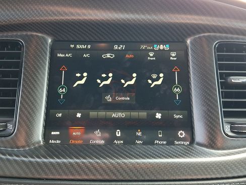 Used 2023 Dodge Charger SXT w/ Plus Group RWD image 18