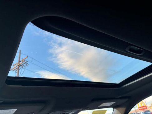 Used 2025 Chevrolet Silverado 1500 LT Trail Boss image 22