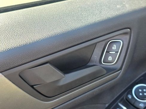 Used 2025 Ford Escape Active image 18