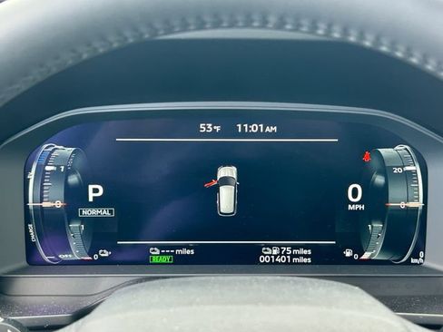 Used 2025 Mitsubishi Outlander SE AWD/4WD image 24