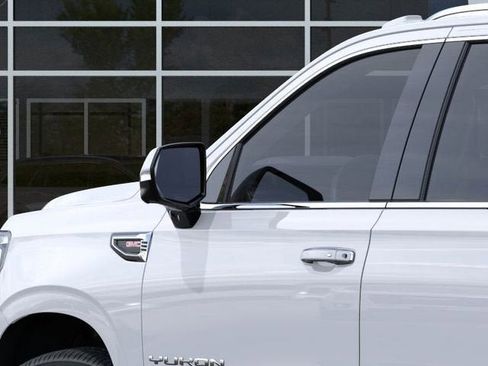New 2026 GMC Yukon XL Elevation AWD/4WD image 12