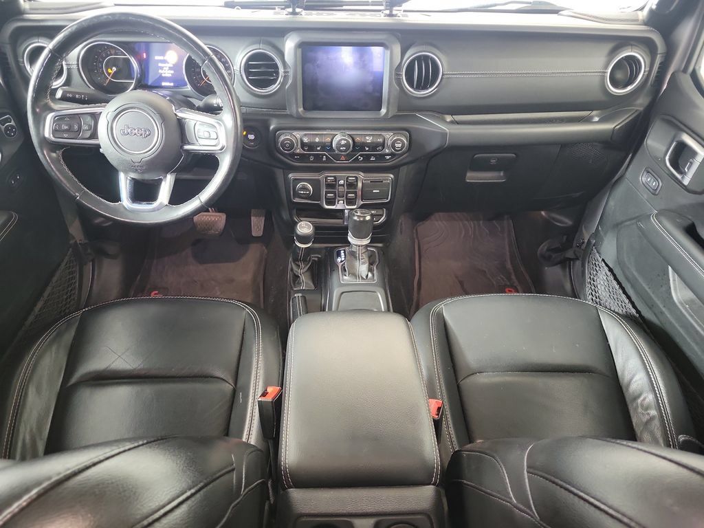 Used 2020 Jeep Gladiator Overland AWD/4WD image 14