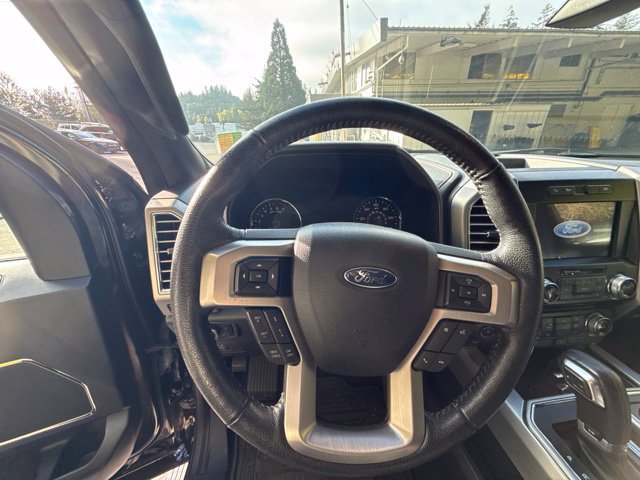 Used 2016 Ford F150 Platinum w/ Equipment Group 701A Luxury AWD/4WD image 18