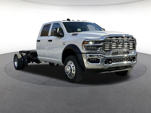 New 2026 RAM 5500 Tradesman w/ Chrome Appearance Group image 7