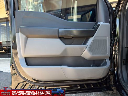 Used 2025 Ford F150 XL RWD image 17